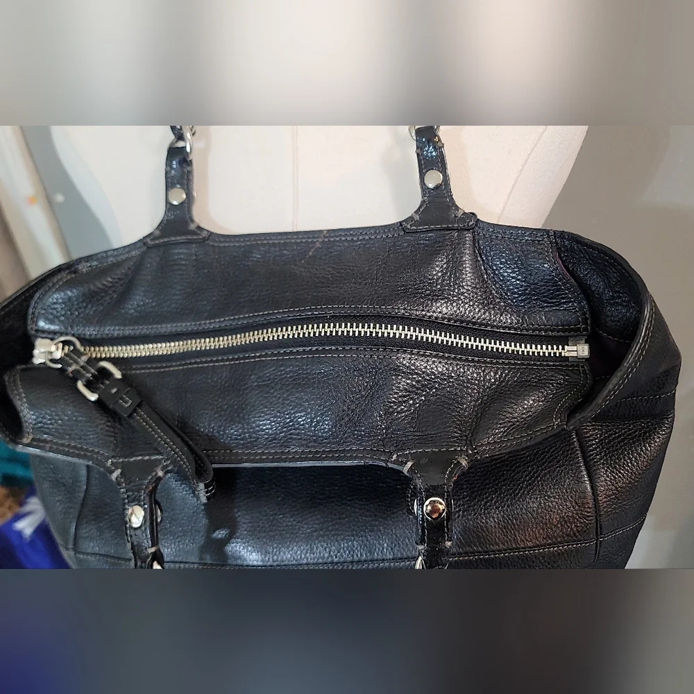 The Coach Madison Tribeca East West‎ Black - Picture 8 of 10